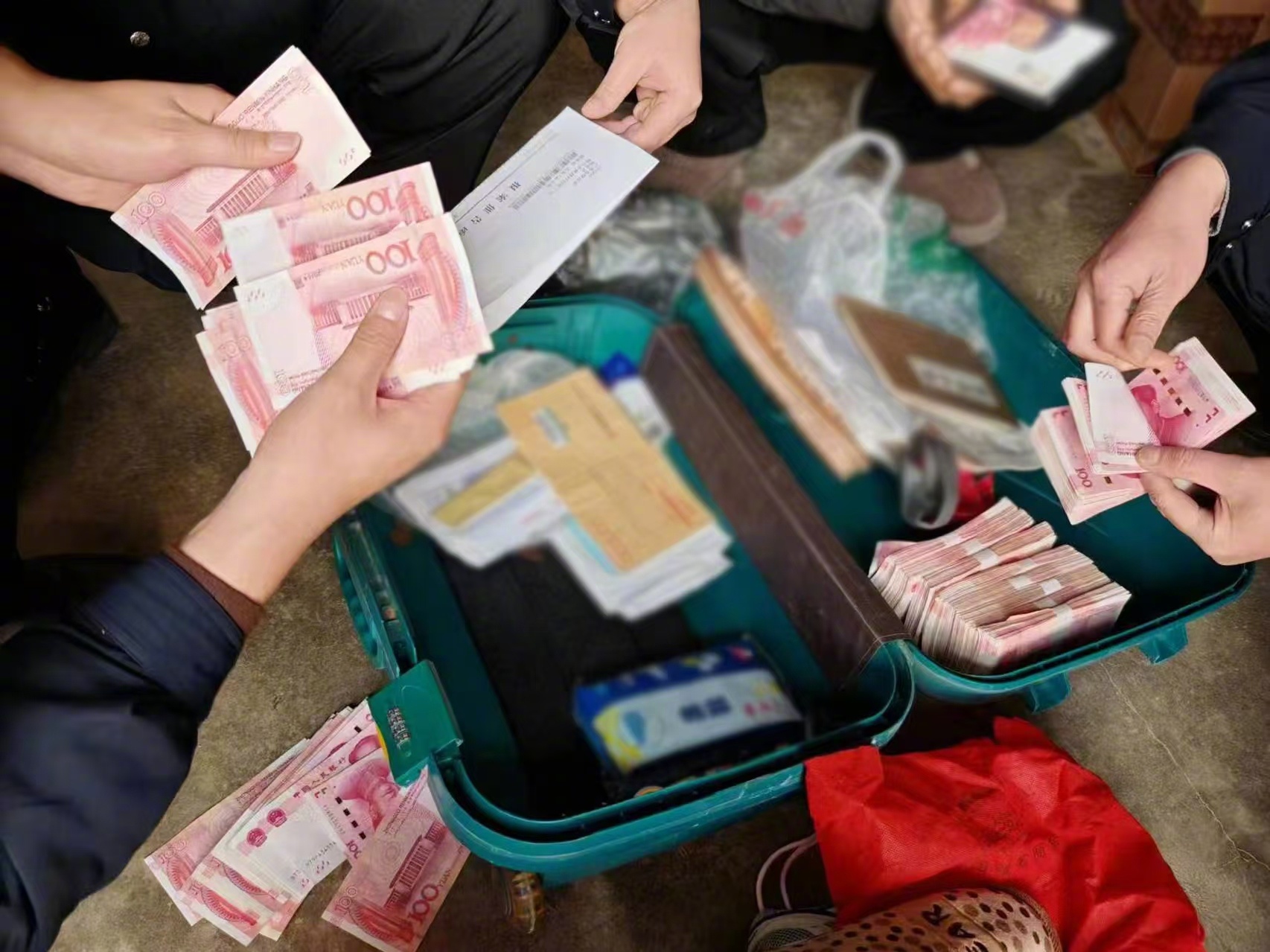 最新带现金几十万能过安检方法分析(最方便真实的温州携带现金过安检有具体规定吗方法)